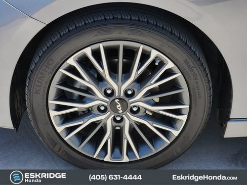 Used 2024 Kia Forte GT-Line FWD image 13
