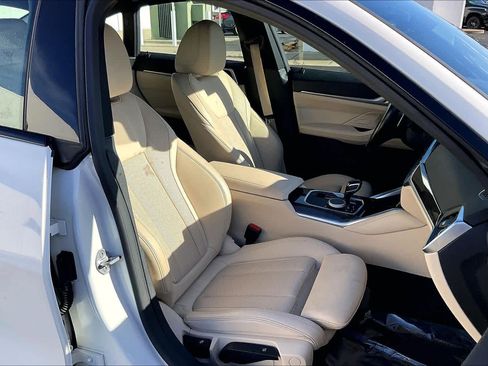 Used 2022 BMW 430i Gran Coupe w/ M Sport Package image 10