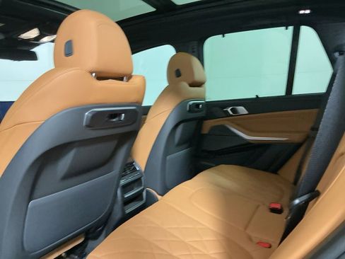 New 2026 BMW X5 xDrive40i w/ Executive Package image 24