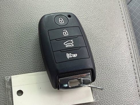 Used 2016 Kia Optima EX FWD image 22