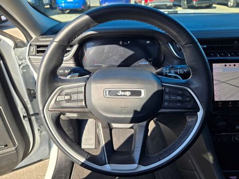 Used 2021 Jeep Grand Cherokee L Limited AWD/4WD image 48