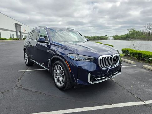Used 2024 BMW X5 xDrive40i w/ Premium Package AWD/4WD image 14