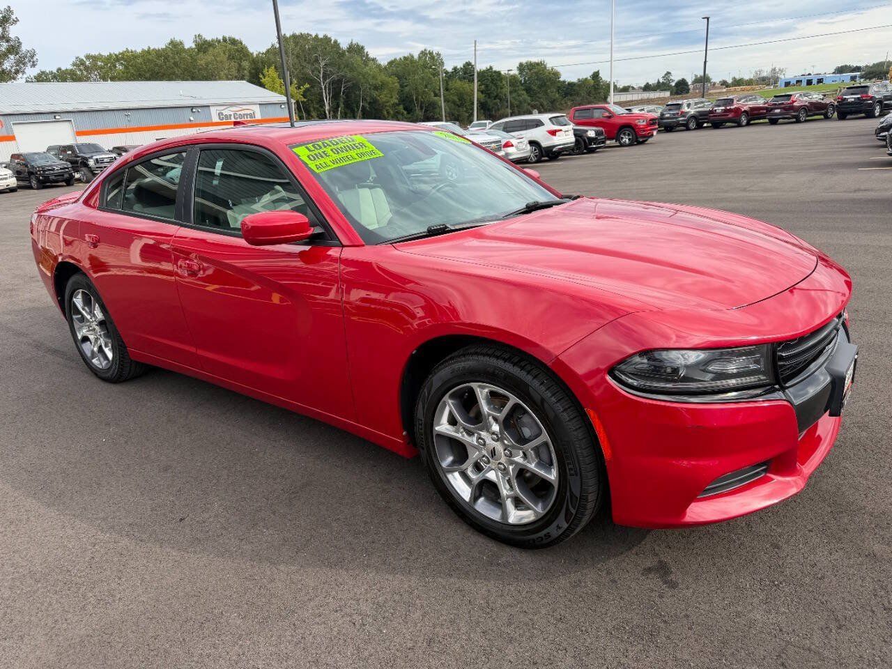 Used 2016 Dodge Charger SXT w/ AWD Plus Group image 7