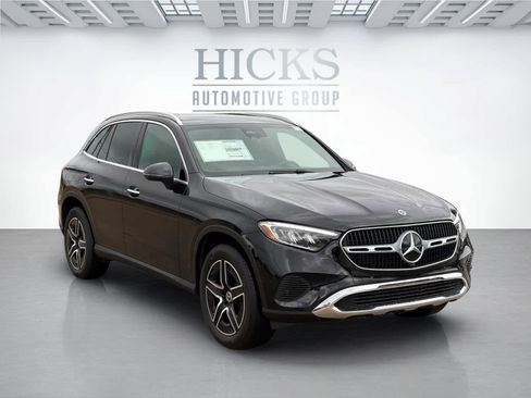 New 2026 Mercedes-Benz GLC 300 image 3