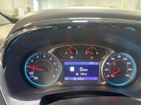 Used 2022 Chevrolet Traverse RS image 15