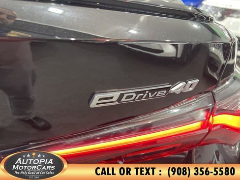 Used 2023 BMW i4 eDrive40 w/ M Sport Package RWD image 52
