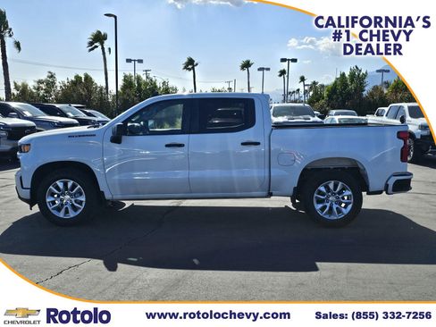 Used 2020 Chevrolet Silverado 1500 Custom w/ Custom Value Package RWD image 4