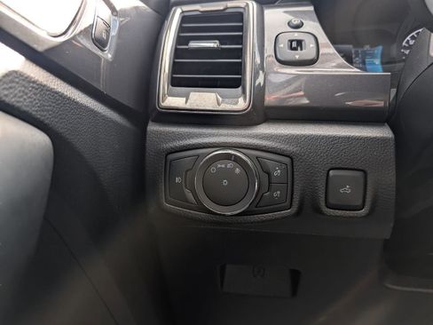 Used 2019 Ford Ranger Lariat w/ Technology Package AWD/4WD image 16