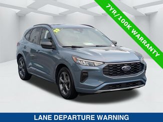 Certified 2023 Ford Escape ST-Line w/ Tech Pack #1 FWD video 3