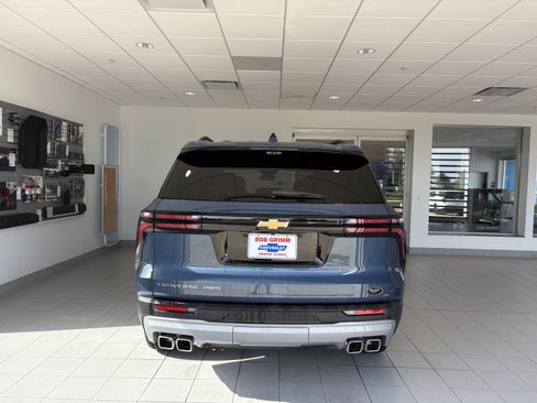 Used 2026 Chevrolet Traverse LT w/ Driver Confidence Package AWD/4WD image 8