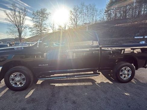Used 2024 RAM 2500 Big Horn w/ Bed Utility Group AWD/4WD image 7