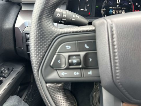 New 2026 Toyota Tacoma SR5 AWD/4WD image 21