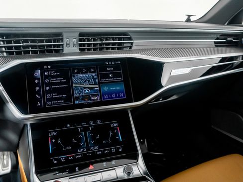 Used 2025 Audi RS 6 performance image 36