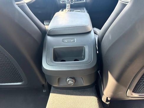 Used 2019 Volvo S60 T6 R-Design AWD/4WD image 34