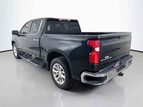 Used 2020 Chevrolet Silverado 1500 LTZ w/ LTZ Plus Package AWD/4WD image 5