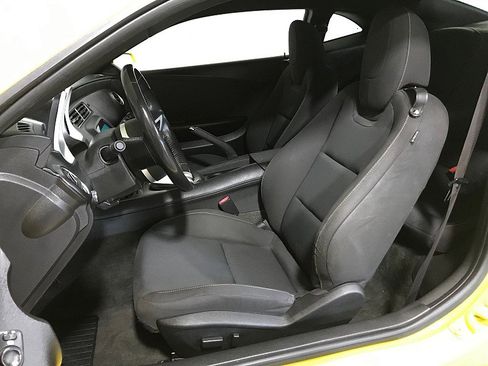 Used 2010 Chevrolet Camaro LT image 11