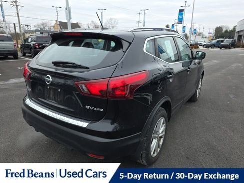 Used 2017 Nissan Rogue Sport SV w/ SV All-Weather Package image 9