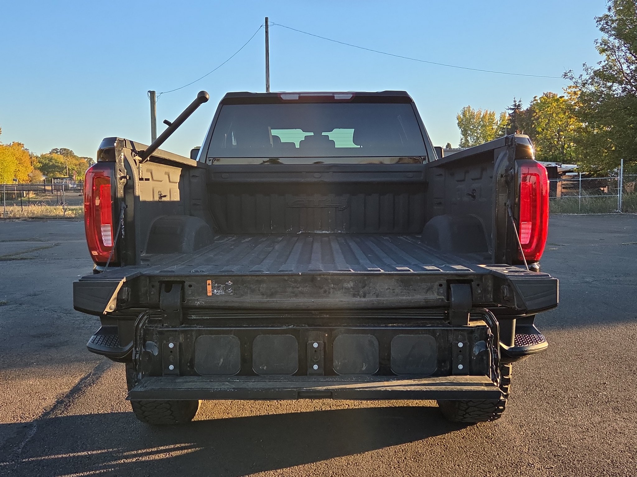 Used 2022 GMC Sierra 2500 AT4 AWD/4WD image 15