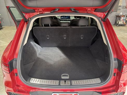 Used 2025 Genesis GV70 2.5T image 25