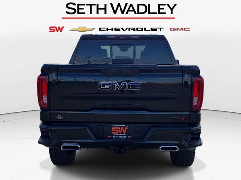 New 2026 GMC Sierra 1500 AT4 w/ AT4 Premium Package AWD/4WD image 6