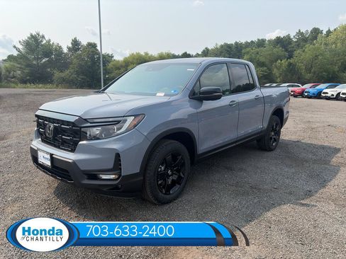 New 2026 Honda Ridgeline Black Edition image 3