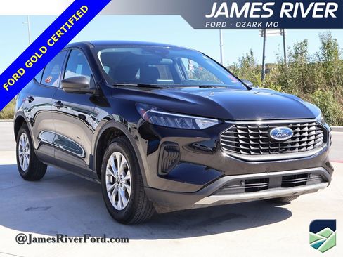 Certified 2025 Ford Escape Active image 6