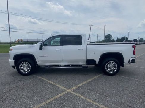 Used 2022 Chevrolet Silverado 2500 High Country AWD/4WD image 5