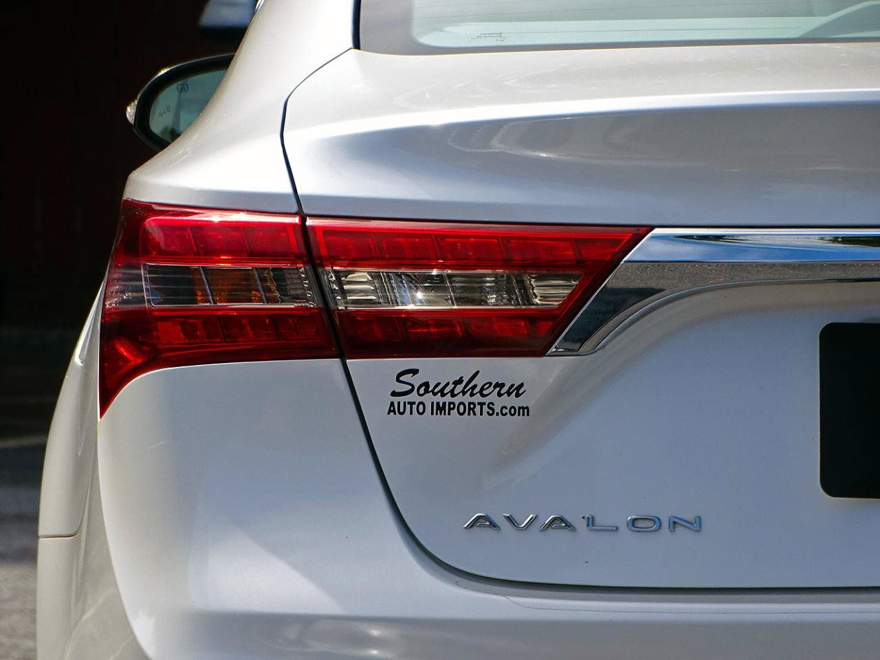 Used 2016 Toyota Avalon Limited w/ Protection Package FWD image 12