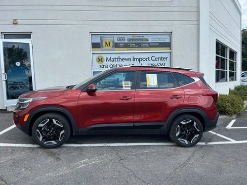 Certified 2024 Kia Seltos SX AWD/4WD image 2