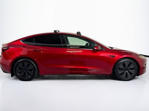Used 2024 Tesla Model 3 Long Range image 4