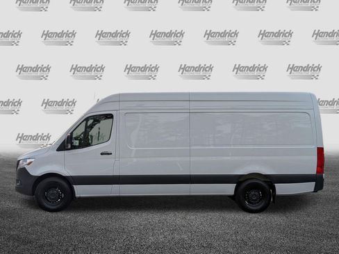 New 2025 Mercedes-Benz Sprinter 2500 image 7