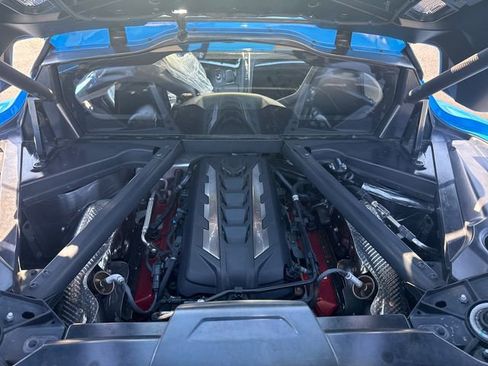 Used 2023 Chevrolet Corvette Stingray Coupe w/ Z51 Performance Package image 19