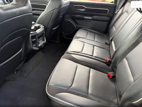 Used 2024 RAM 1500 Laramie AWD/4WD image 10