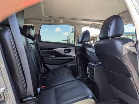 Used 2022 Nissan Murano SL w/ SL Moonroof Package image 34