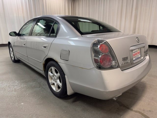Used 2006 Nissan Altima 3.5 SL FWD image 6