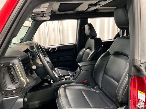 Used 2025 Ford Bronco Badlands AWD/4WD image 10