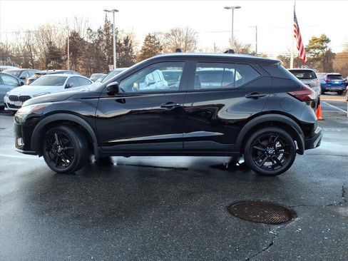 Used 2024 Nissan Kicks SV w/ Interior Electronics Package image 8