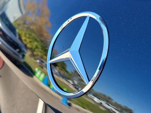 Certified 2026 Mercedes-Benz GLB 250 image 5