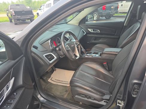 Used 2017 GMC Terrain SLT w/ Driver Alert Package I FWD image 9
