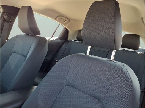 Used 2024 Toyota Prius LE image 12