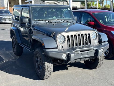 Used 2018 Jeep Wrangler Sport image 2