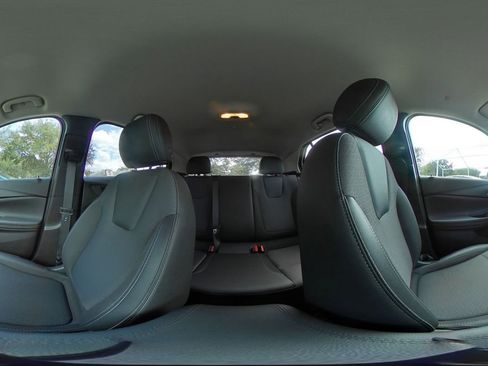 Used 2025 Buick Encore GX Preferred image 36