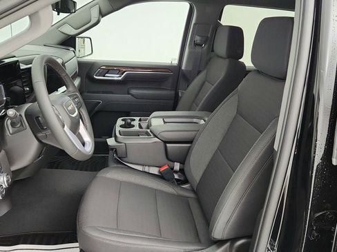 Used 2025 GMC Sierra 1500 Elevation image 21