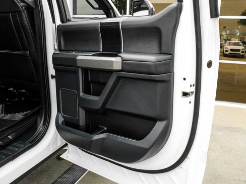 Used 2022 Ford F350 Platinum AWD/4WD image 40