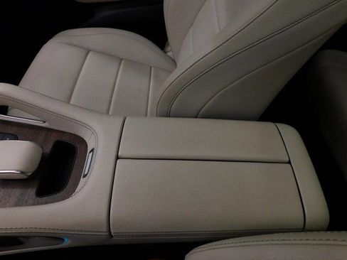 Used 2021 Mercedes-Benz GLE 350 image 36