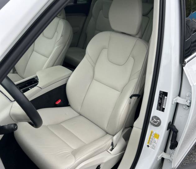 Used 2024 Volvo XC90 T8 Plus AWD/4WD image 5