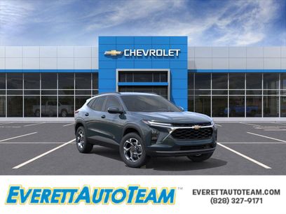 New 2026 Chevrolet Trax LT w/ Driver Confidence Package