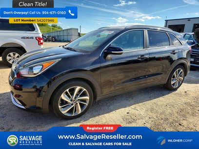 Used 2017 Kia Niro Touring w/ Advanced Technology Package