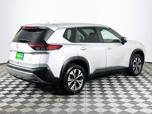 Used 2022 Nissan Rogue SV FWD image 10