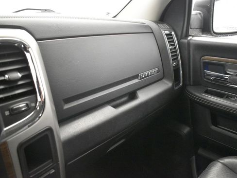 Used 2018 RAM 1500 Laramie w/ Convenience Group image 38